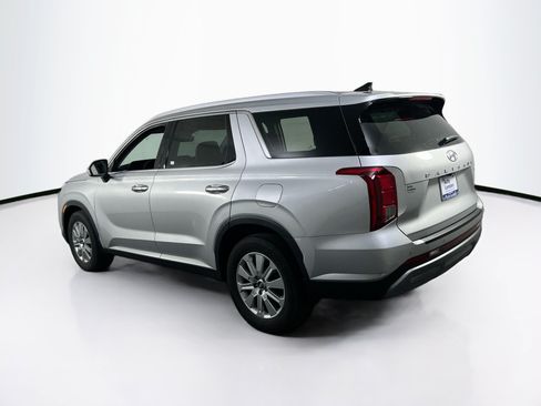 Used 2023 Hyundai Palisade SEL w/ Cargo Package AWD/4WD image 7