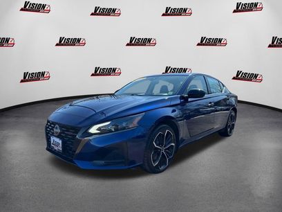 Used 2023 Nissan Altima 2.5 SR