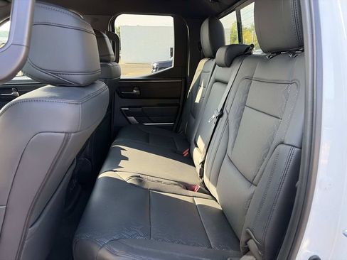 Used 2025 Toyota Tundra SR5 w/ SR5 Premium Package AWD/4WD image 13