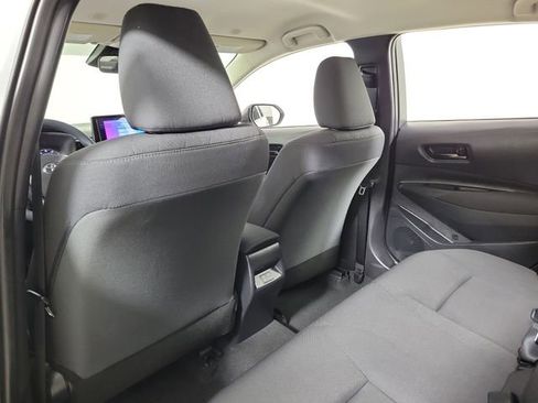 Used 2025 Toyota Corolla LE w/ Convenience Package FWD image 11