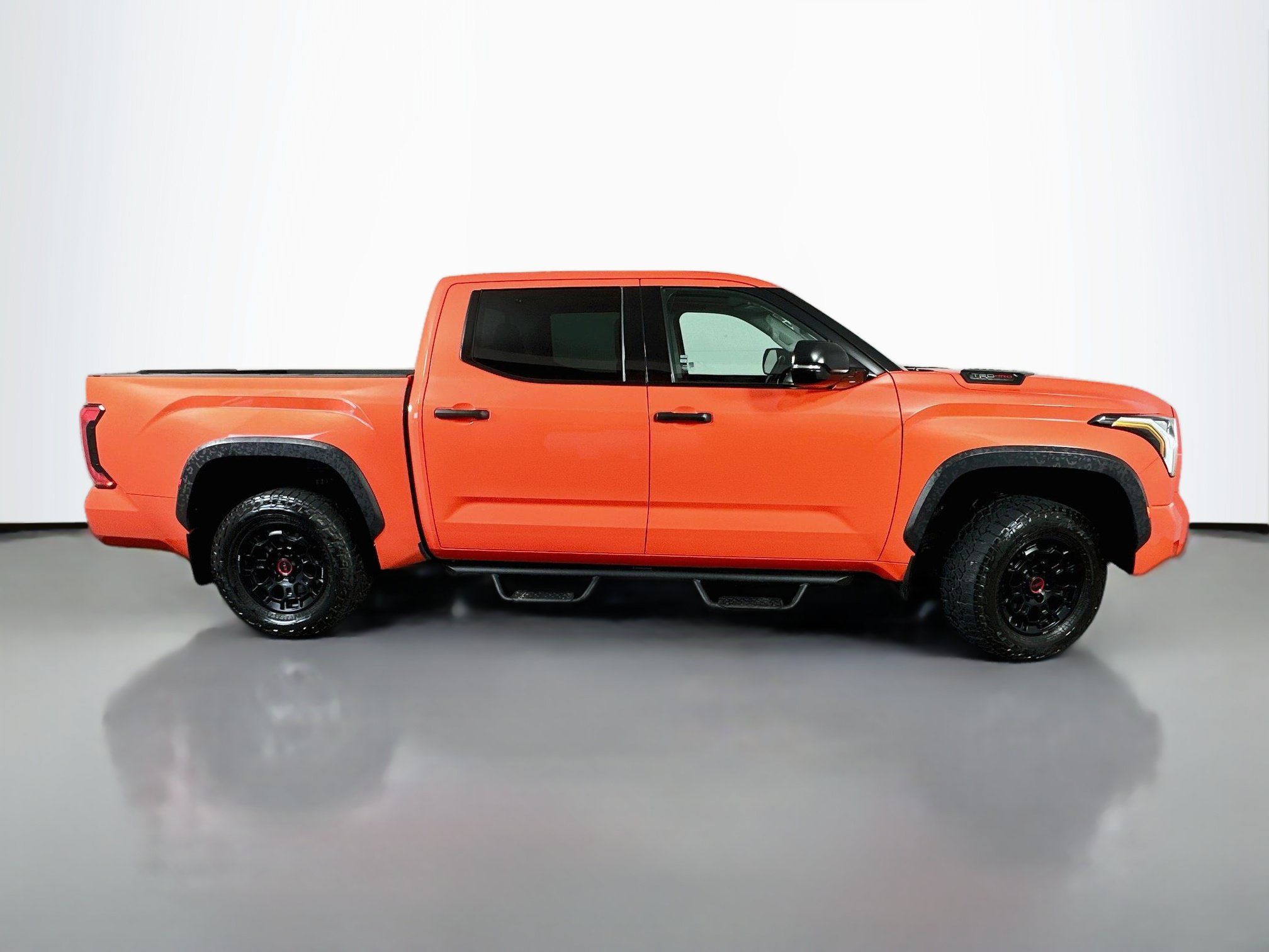 Certified 2022 Toyota Tundra TRD Pro AWD/4WD image 8