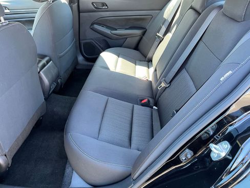 Used 2025 Nissan Altima 2.5 SV image 25