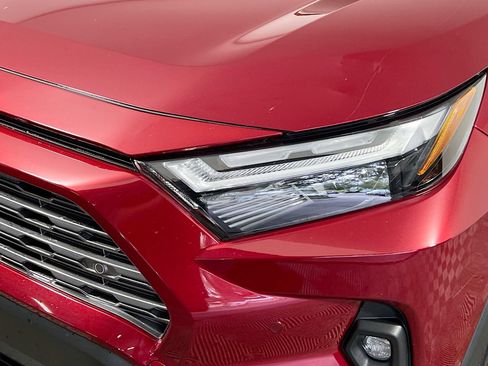 Used 2024 Toyota RAV4 Limited image 12