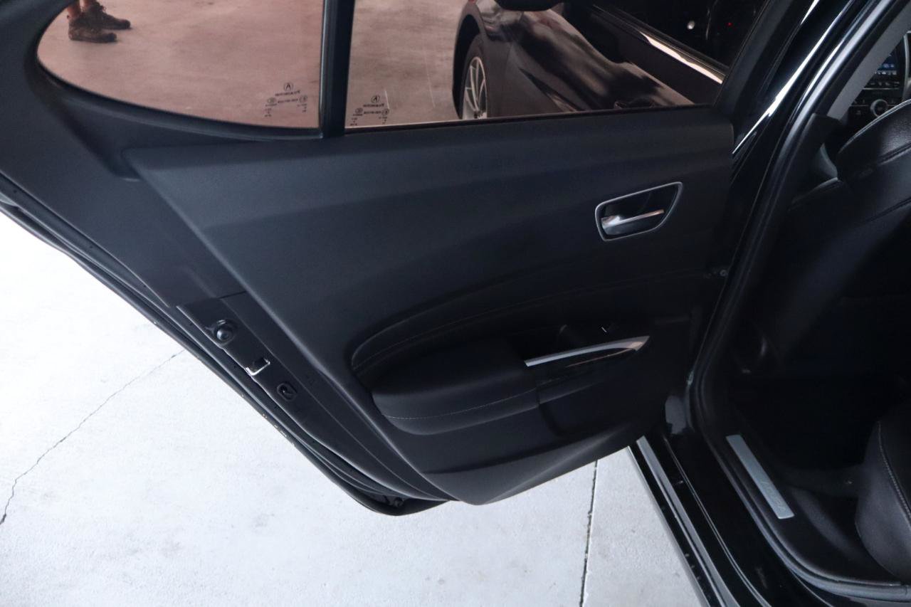 Used 2020 Acura TLX FWD image 29