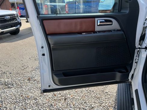 Used 2012 Ford Expedition EL King Ranch image 12
