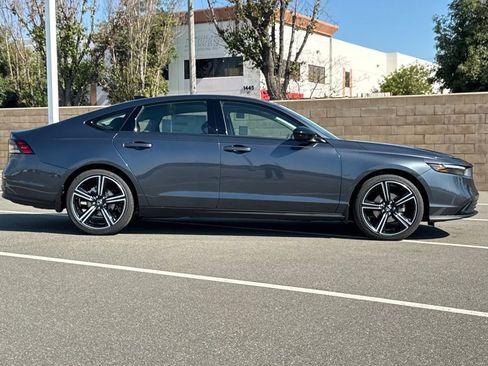 New 2026 Honda Accord SE image 3