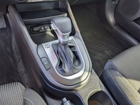 Certified 2021 Kia Forte LXS image 24