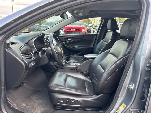 Used 2024 Chevrolet Malibu LT FWD image 12
