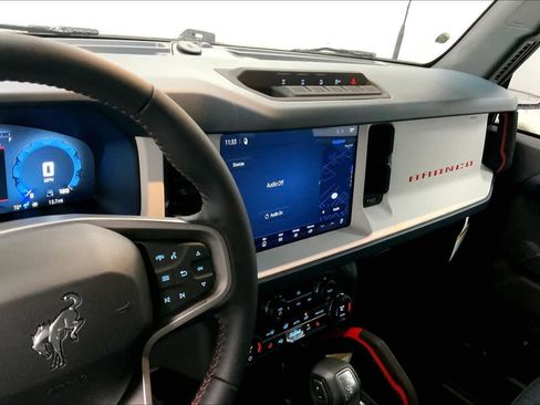 New 2026 Ford Bronco Heritage Edition AWD/4WD image 5