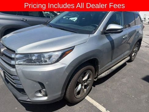 Used 2018 Toyota Highlander Limited Platinum AWD/4WD image 1