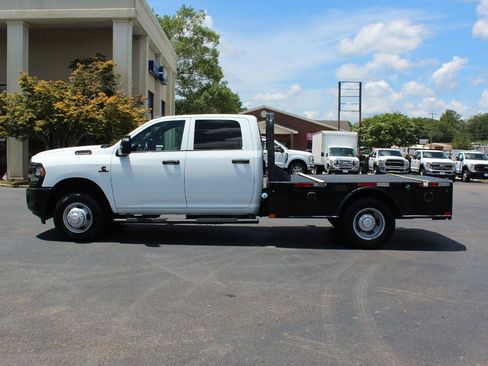Used 2024 RAM 3500 Tradesman w/ Max Tow Package AWD/4WD image 11