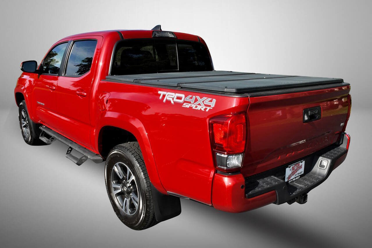 Used 2017 Toyota Tacoma TRD Sport w/ Premium & Technology Package AWD/4WD image 5
