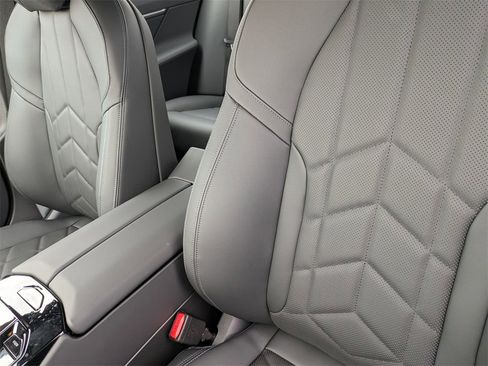 New 2026 BMW 530i xDrive 530i xDrive w/ M Sport Package image 16