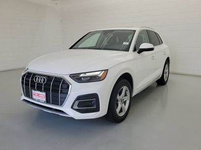 Used 2023 Audi Q5 2.0T Premium w/ Convenience Package