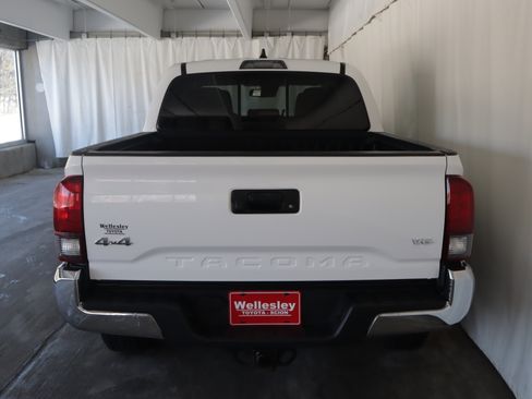 Used 2023 Toyota Tacoma SR5 image 24