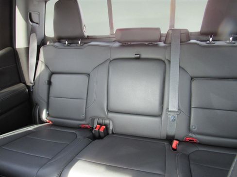 Used 2021 Chevrolet Silverado 1500 RST w/ Rally Edition image 8