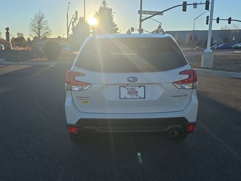 Certified 2023 Subaru Forester Limited image 4