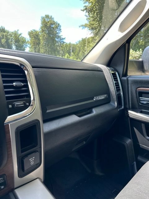 Used 2016 RAM 2500 Laramie w/ Sport Appearance Group AWD/4WD image 42