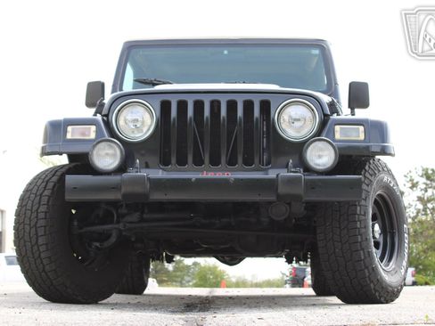 Used 2001 Jeep Wrangler Sahara AWD/4WD image 24