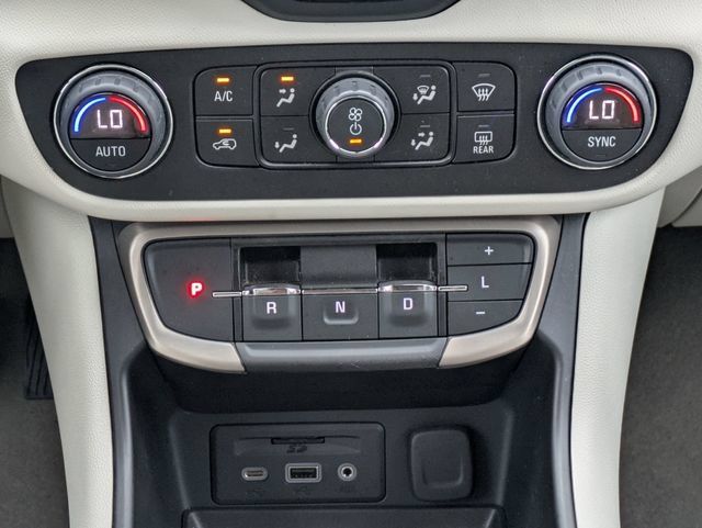 Used 2022 GMC Terrain Denali AWD/4WD image 21
