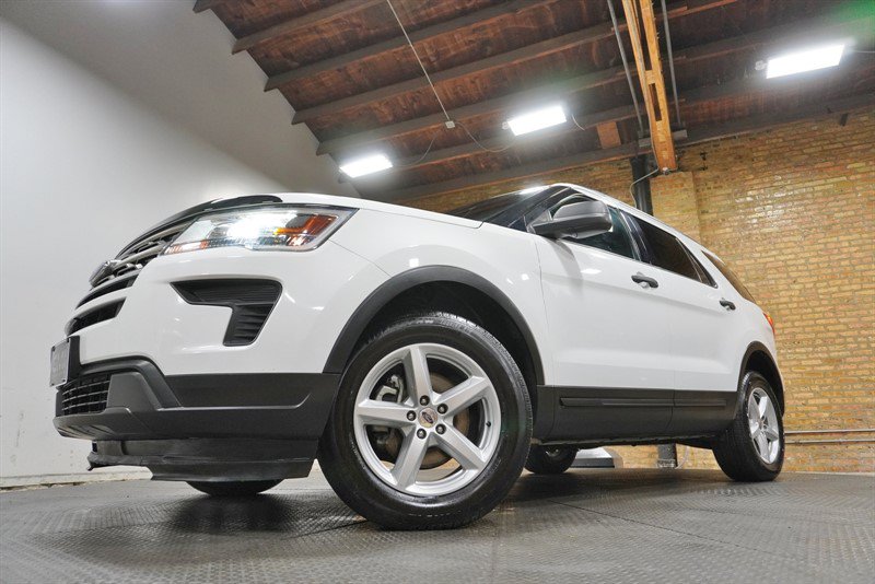 Used 2019 Ford Explorer 4WD w/ Class III Trailer Tow Package image 3