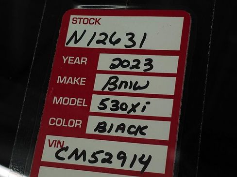 Used 2023 BMW 530i xDrive w/ Convenience Package image 37