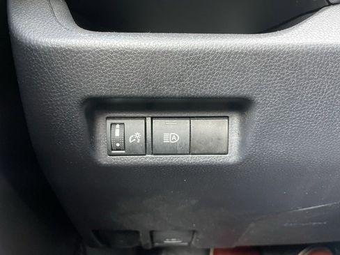 Used 2024 Toyota RAV4 XLE image 42