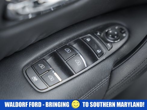 Used 2022 Nissan Armada SV w/ Cargo Package image 43