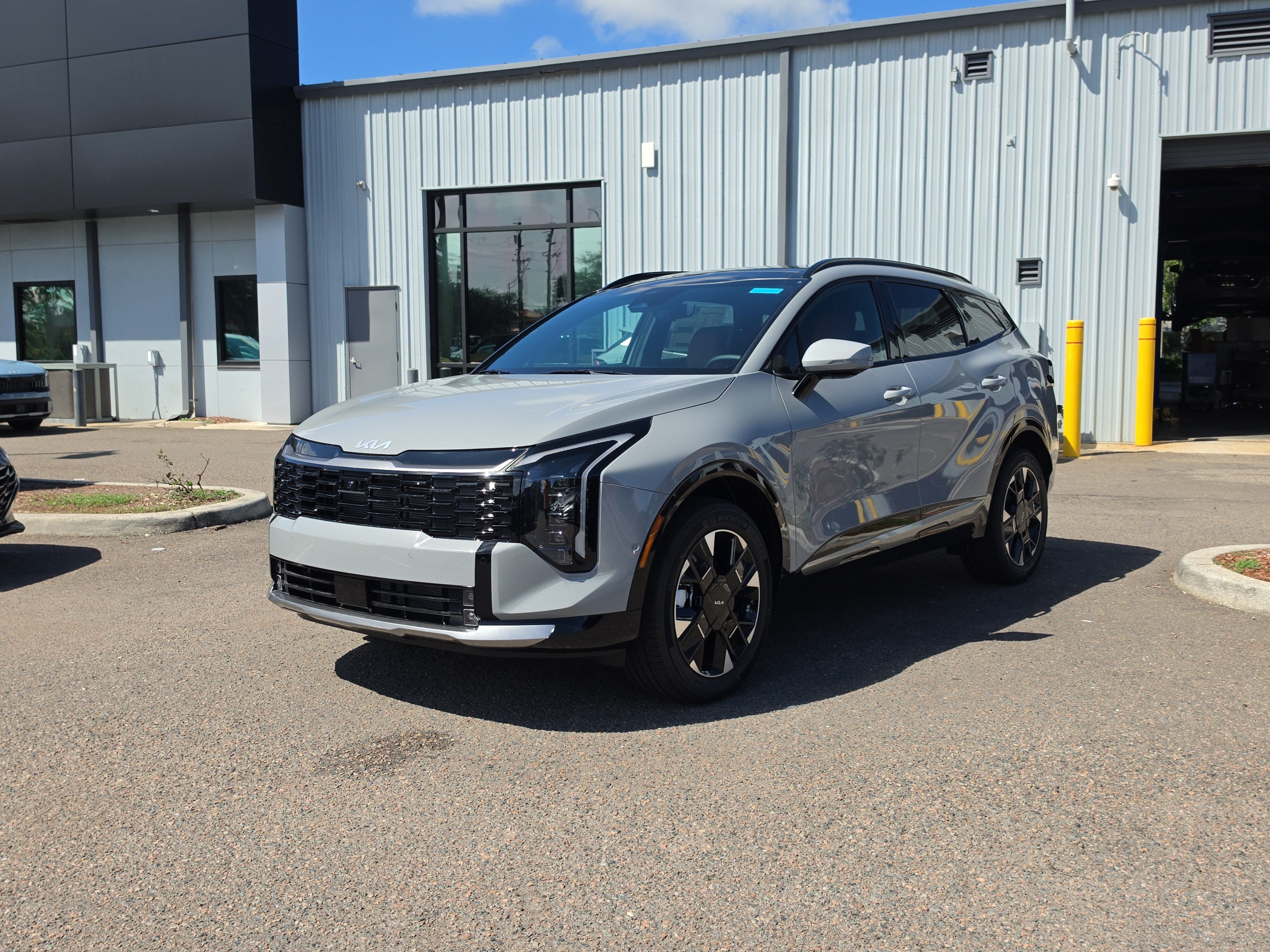 New 2026 Kia Sportage SX AWD/4WD image 4