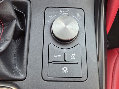 Used 2023 Lexus IS 350 F Sport RWD image 21