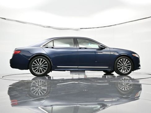 Used 2017 Lincoln Continental Select w/ Climate Package image 48