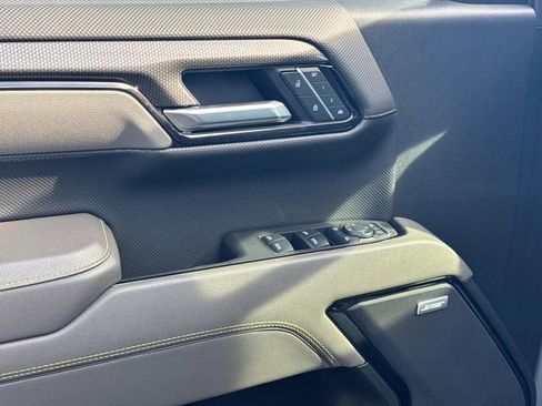 Certified 2025 Chevrolet Silverado 1500 ZR2 image 29