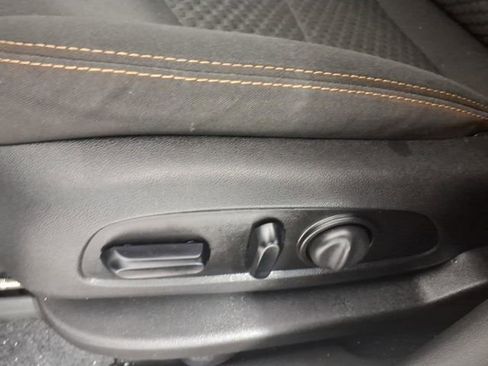 Used 2020 GMC Terrain SLE w/ Driver Convenience Package image 15