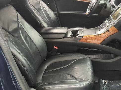 Used 2017 Lincoln MKX Reserve w/ Lincoln MKX Climate Package image 23