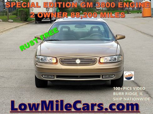 Used 2001 Buick Regal LS w/ Abboud Pkg FWD image 8