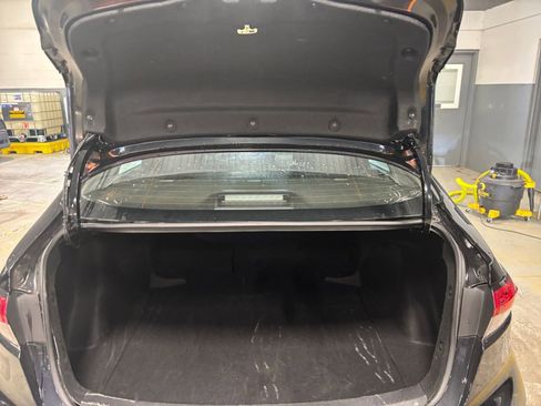 Used 2025 Toyota Corolla LE image 30