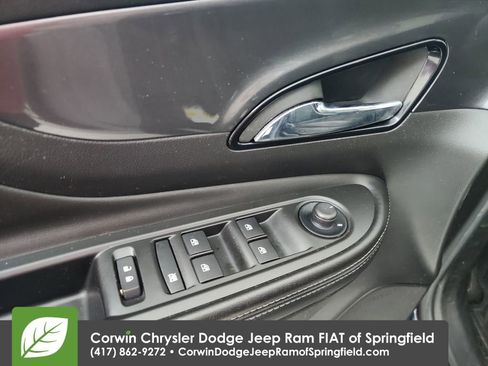 Used 2022 Buick Encore Preferred w/ Safety Package II image 21