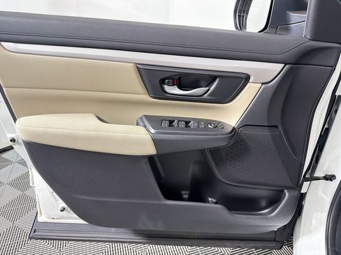 Used 2018 Honda CR-V LX image 19