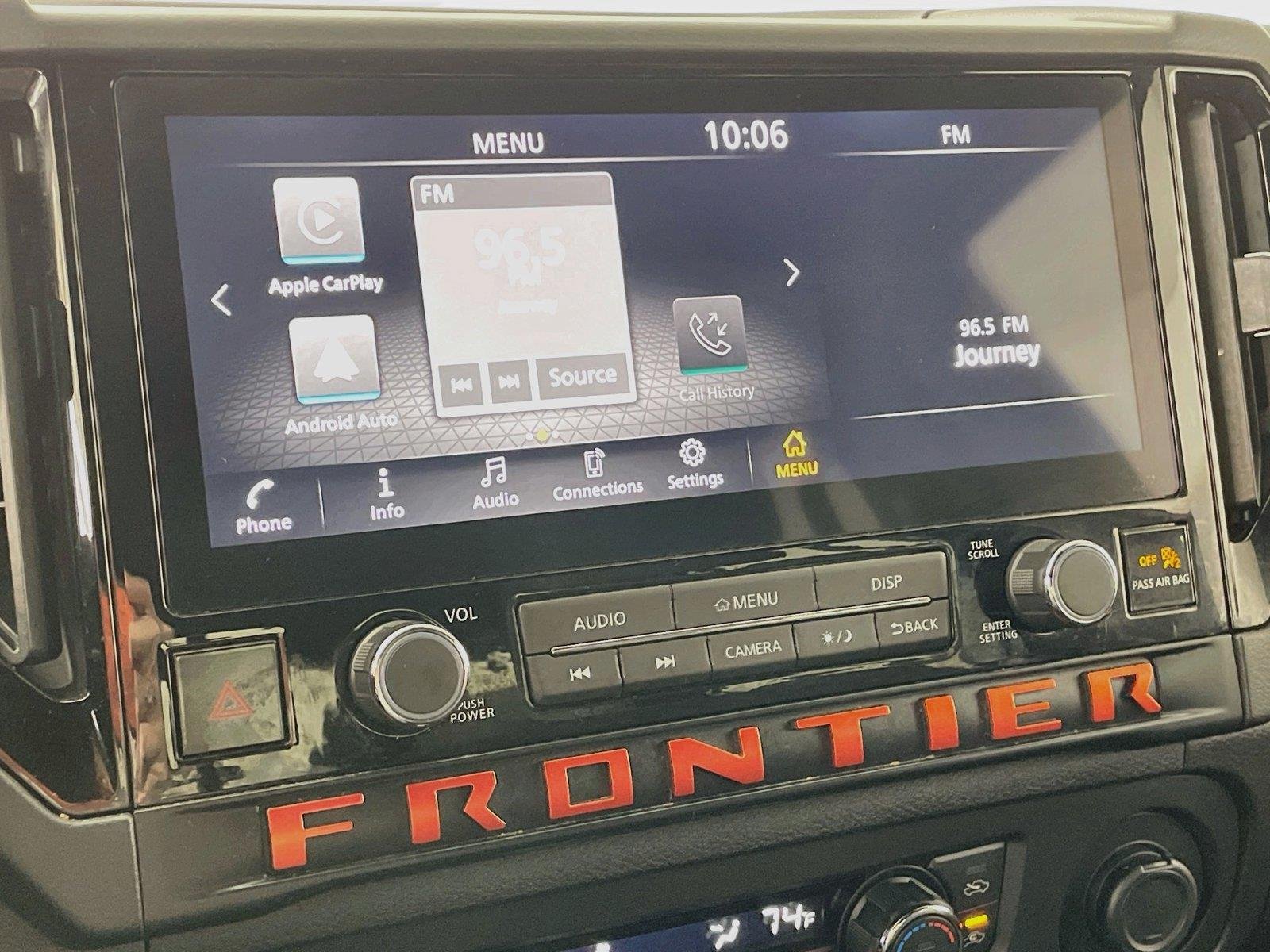 Used 2025 Nissan Frontier PRO-4X AWD/4WD image 16