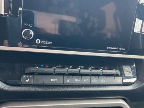 Used 2024 Toyota Tundra SR5 w/ SR5 Premium Package AWD/4WD image 5