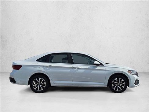 Used 2024 Volkswagen Jetta S FWD image 4