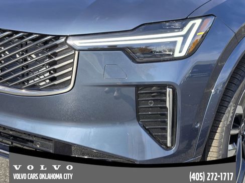 New 2026 Volvo XC90 B6 Plus w/ Protection Package Premier image 8