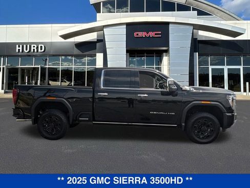 New 2025 GMC Sierra 3500 Denali w/ Denali Reserve Package image 3