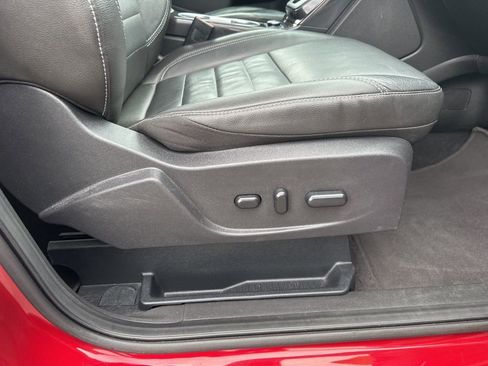 Used 2016 Ford Escape Titanium image 28