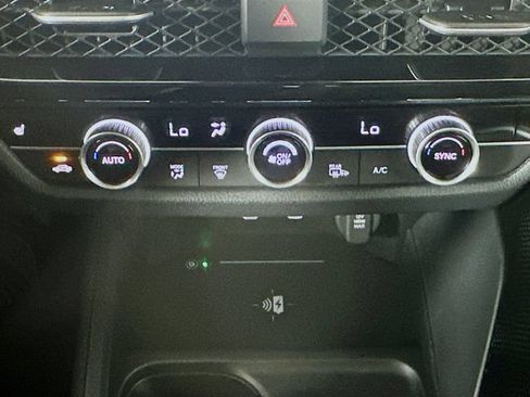 Used 2025 Acura ADX FWD image 16
