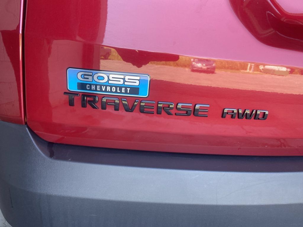 Certified 2023 Chevrolet Traverse RS AWD/4WD image 33