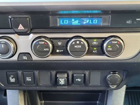 Certified 2023 Toyota Tacoma SR5 w/ Technology Package image 25