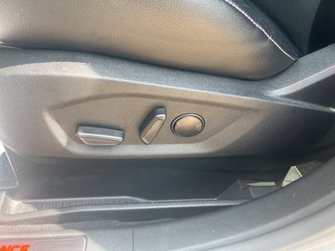 Used 2023 Ford Edge ST AWD/4WD image 13