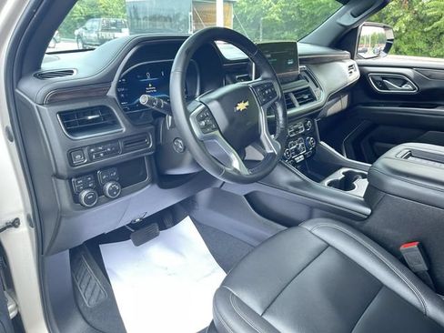 Certified 2023 Chevrolet Tahoe LT w/ Luxury Package AWD/4WD image 10