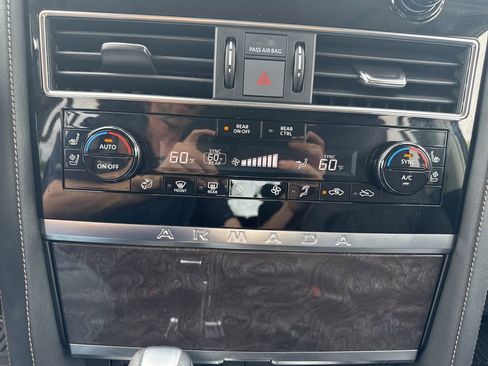 Used 2023 Nissan Armada Platinum w/ Captain's Chairs Package image 25